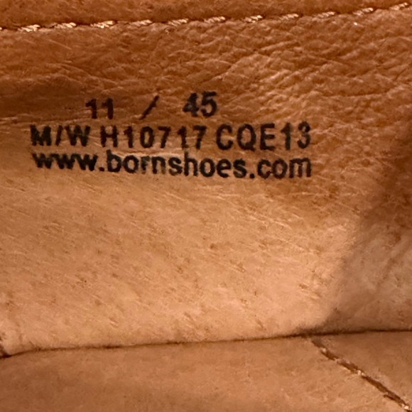 Born Hand Crafted Suede Loafer Shoes Mens 11 Taupe Opanka Moc Toe Quiet Luxury - Picture 14 of 14